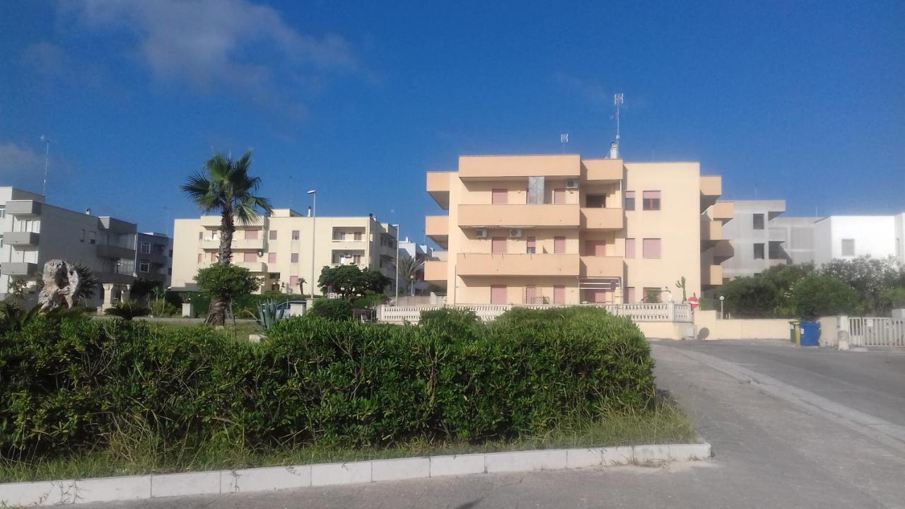 Bilocale Punta Rosa - Fronte Spiaggia Otranto Exterior photo